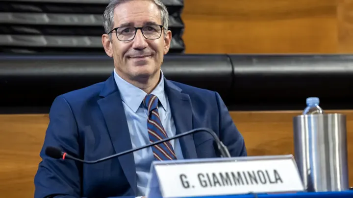 Giovanni Giamminola at a panel discussion