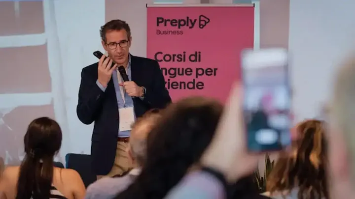 Giovanni Giamminola speaking at a corporate event
